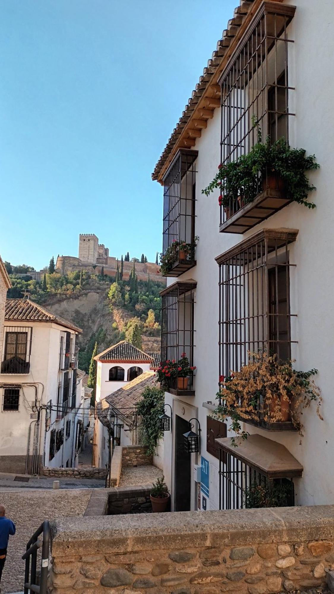 Apartamentos Alhambra Granada Bagian luar foto